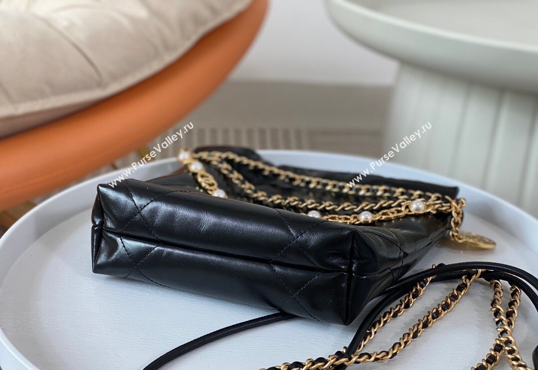 Chanel 22 Mini Bag in Shiny Calfskin AS3980 Black/Pearls 2024 0829 (SM-240829088)