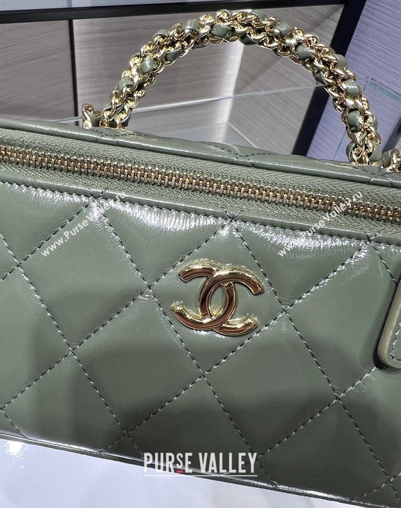 Chanel Lambskin Clutch with Chain and Top Handle AP4168 Khaki Green 2024 (yezi-240830012)