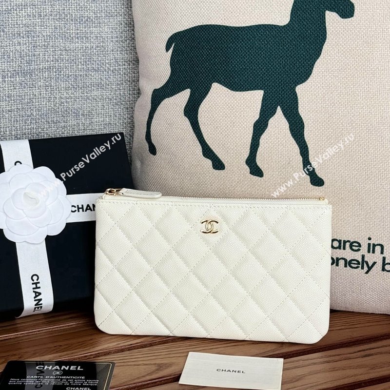 Chanel Grained Calfskin Classic Zipped Pouch White 2024 AP1071 (SSZ-240830055)