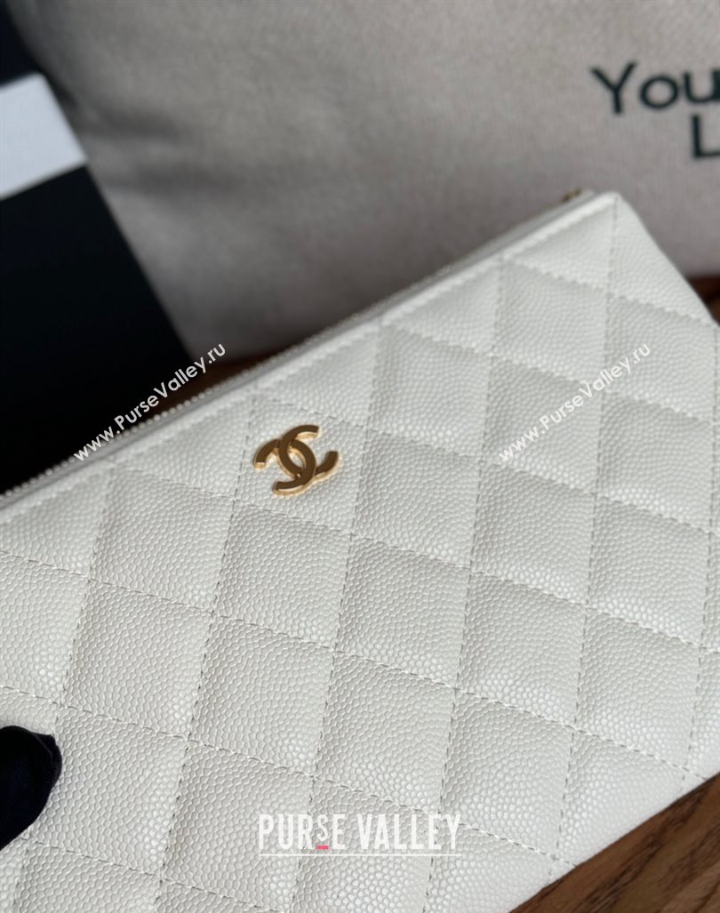 Chanel Grained Calfskin Classic Zipped Pouch White 2024 AP1071 (SSZ-240830055)