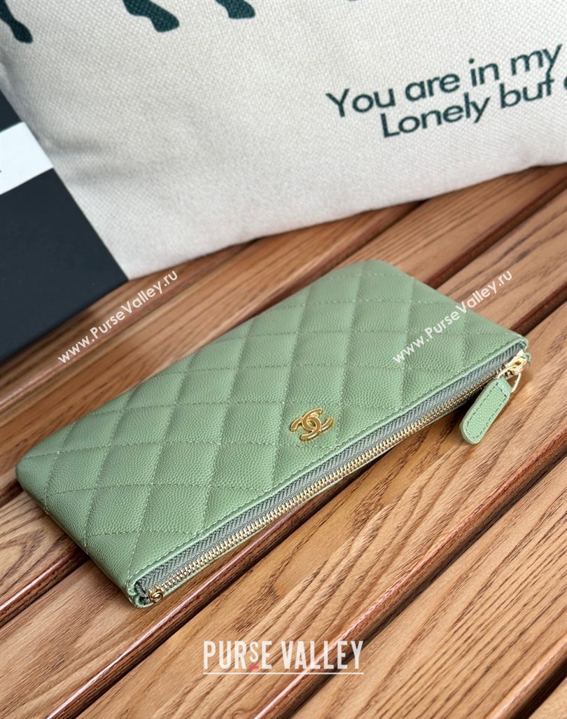 Chanel Grained Calfskin Classic Zipped Pouch Green 2024 AP1071 (SSZ-240830059)