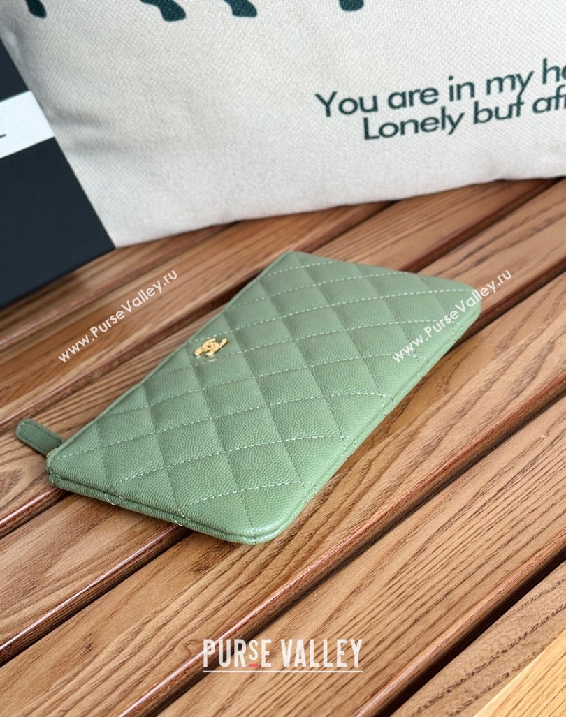 Chanel Grained Calfskin Classic Zipped Pouch Green 2024 AP1071 (SSZ-240830059)