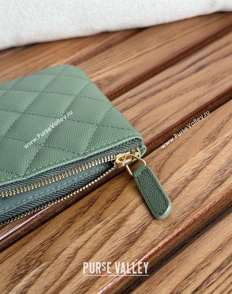 Chanel Grained Calfskin Classic Zipped Pouch Green 2024 AP1071 (SSZ-240830059)