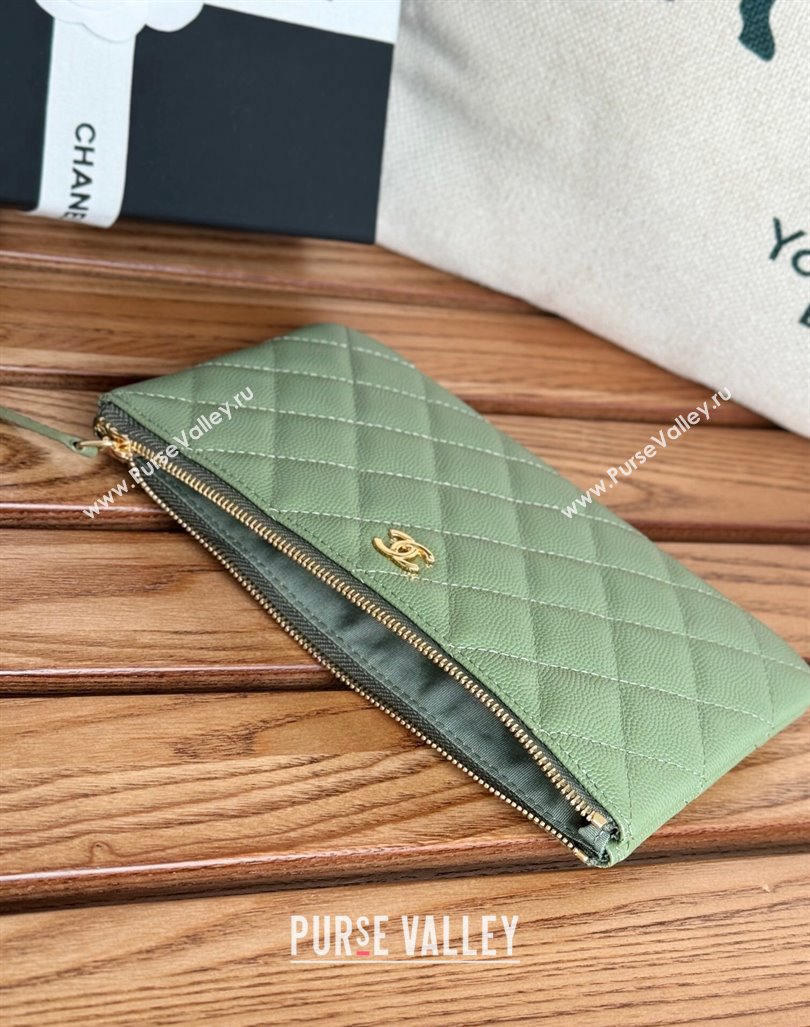 Chanel Grained Calfskin Classic Zipped Pouch Green 2024 AP1071 (SSZ-240830059)