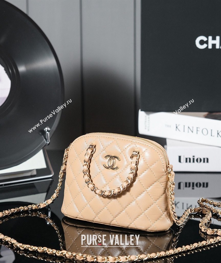 Chanel Shiny Lambskin Clutch with Chain and Top Handle Beige 2024 AP3354 (yezi-240830070)