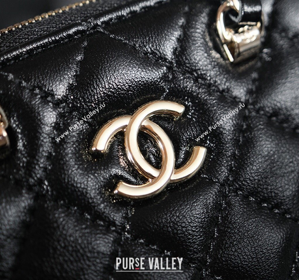 Chanel Shiny Lambskin Clutch with Chain and Top Handle Black 2024 AP3354 (yezi-240830071)