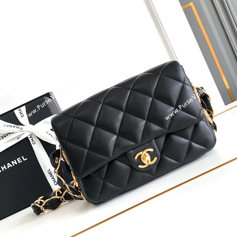 Chanel Lambskin Small Flap bag with CC Chain Black 2024 CH083002 (yezi-240830085)