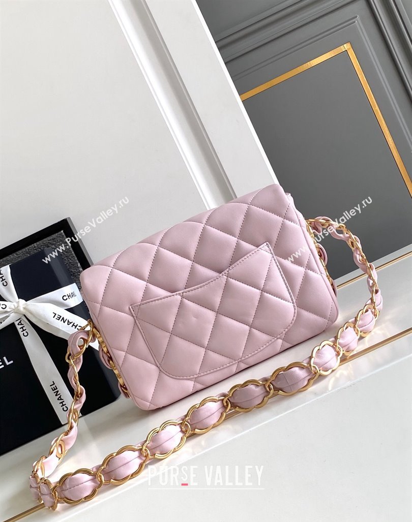 Chanel Lambskin Small Flap bag with CC Chain Light Pink 2024 CH083002 (yezi-240830086)