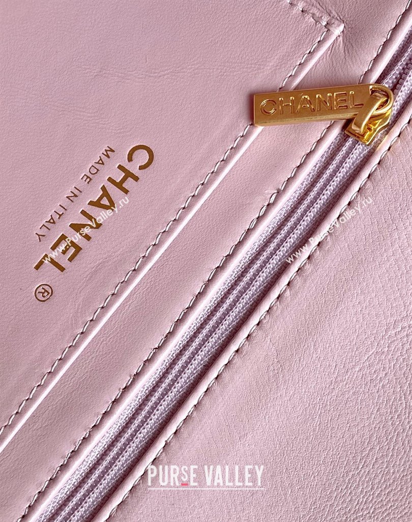 Chanel Lambskin Small Flap bag with CC Chain Light Pink 2024 CH083002 (yezi-240830086)