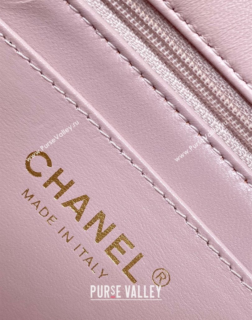 Chanel Lambskin Mini Flap bag with CC Chain Light Pink 2024 CH083001 (yezi-240830083)