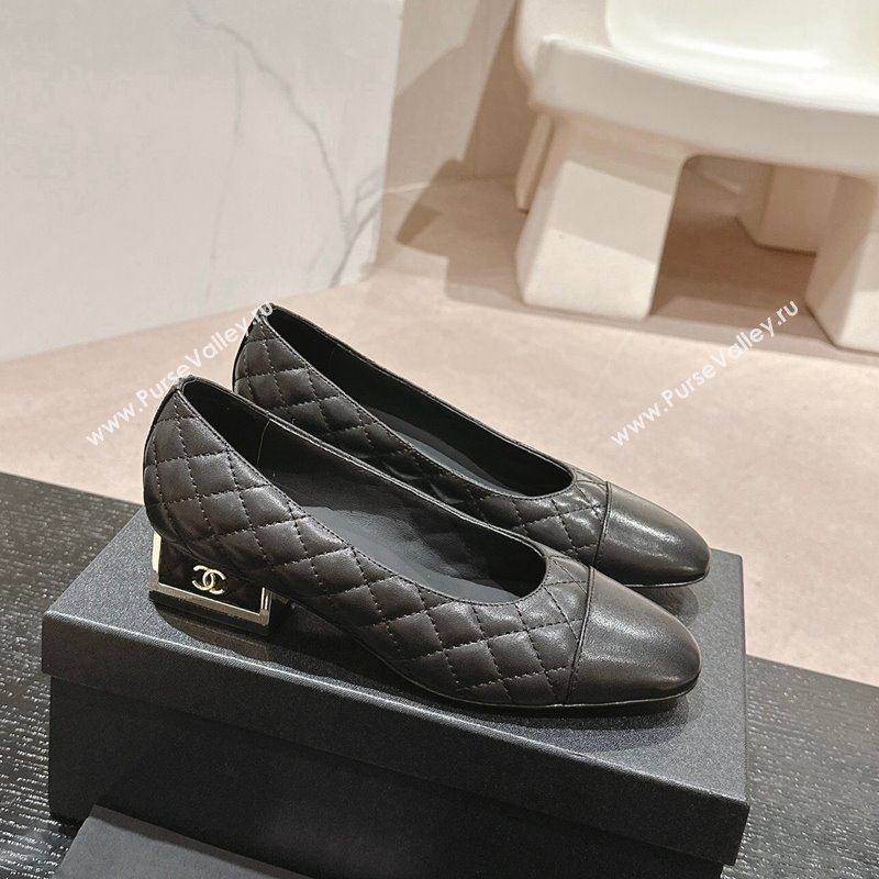 Chanel Quilted Lambskin Leather Low-Heel Pumps Black 2024 G45235 (MD-240910142)