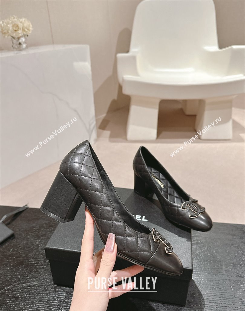 Chanel Quilted Calfskin Pumps with Wheat CC Black 2024 CH091007 (MD-240910024)