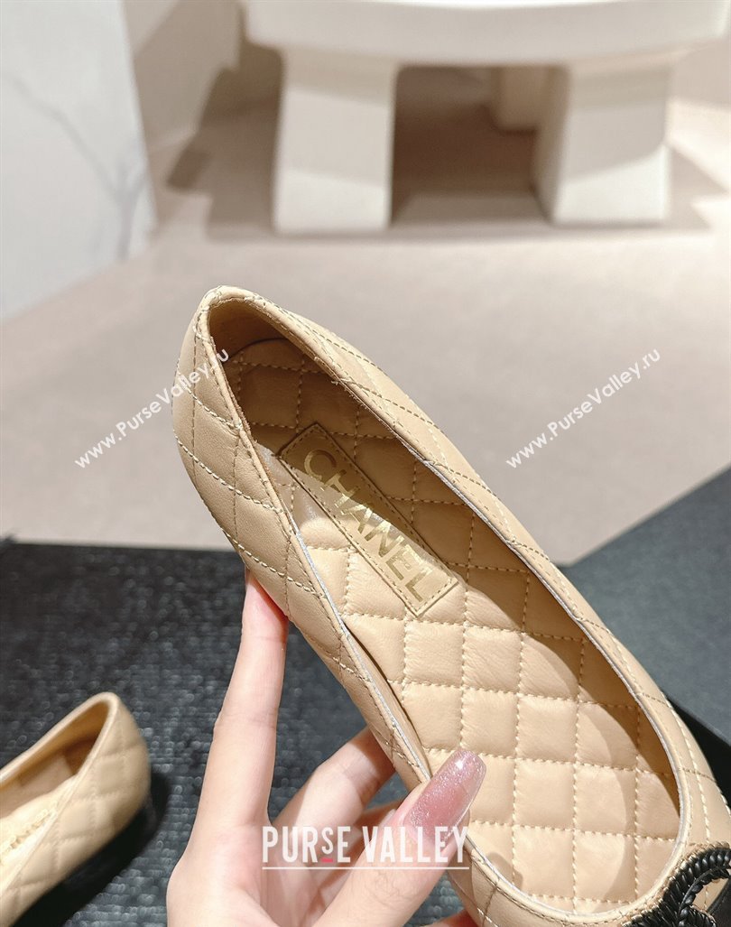 Chanel Quilted Calfskin Ballet Flats with Wheat CC Beige 2024 CH091007 (MD-240910025)