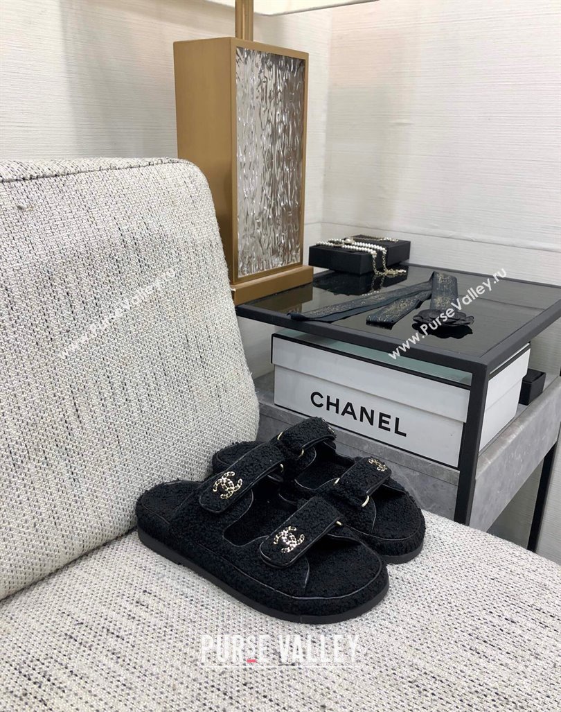 Chanel Fur Flat Strap Slides Sandal with Chain CC Black 2024 CH091009 (MD-240910032)