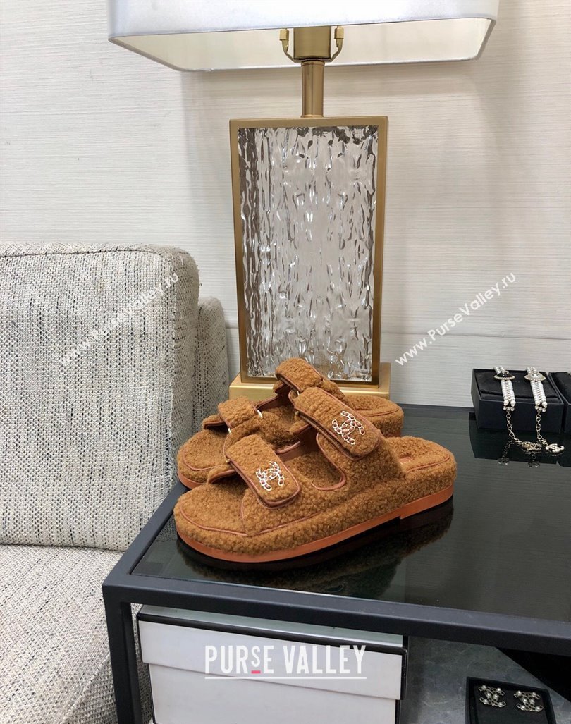 Chanel Fur Flat Strap Slides Sandal with Chain CC Brown 2024 CH091009 (MD-240910034)