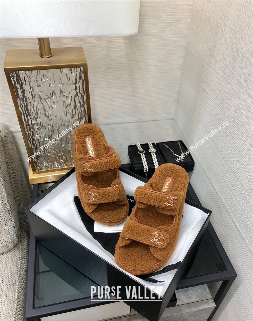 Chanel Fur Flat Strap Slides Sandal with Chain CC Brown 2024 CH091009 (MD-240910034)