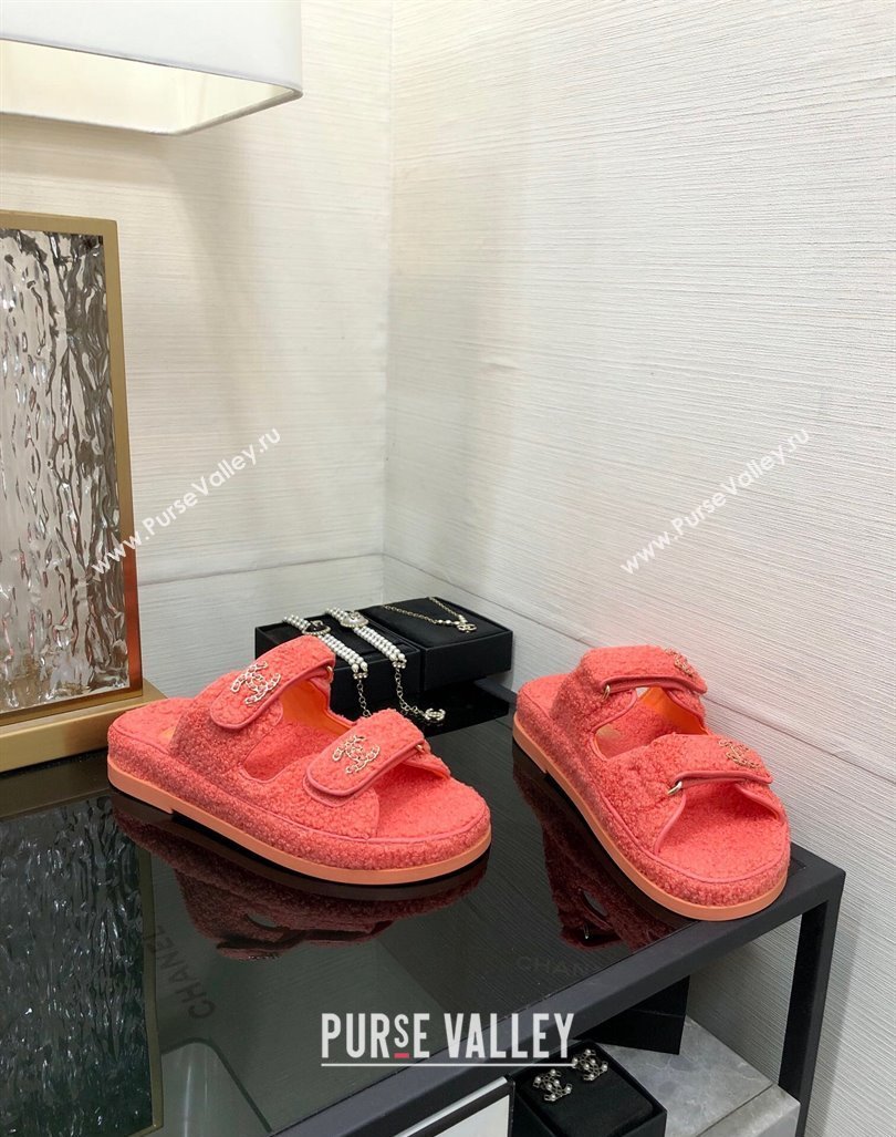 Chanel Fur Flat Strap Slides Sandal with Chain CC Orange 2024 CH091009 (MD-240910039)