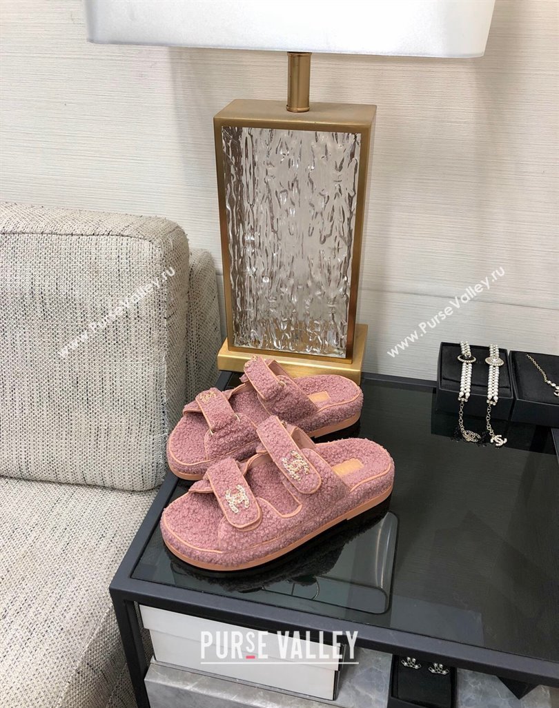 Chanel Fur Flat Strap Slides Sandal with Chain CC Pink2 2024 CH091009 (MD-240910041)