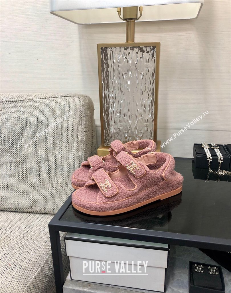 Chanel Fur Flat Strap Sandals with Chain CC Pink2 2024 CH091009 (MD-240910045)