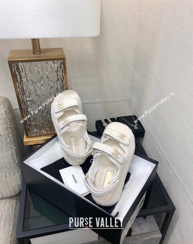 Chanel Fur Flat Strap Sandals with Chain CC White 2024 CH091009 (MD-240910047)