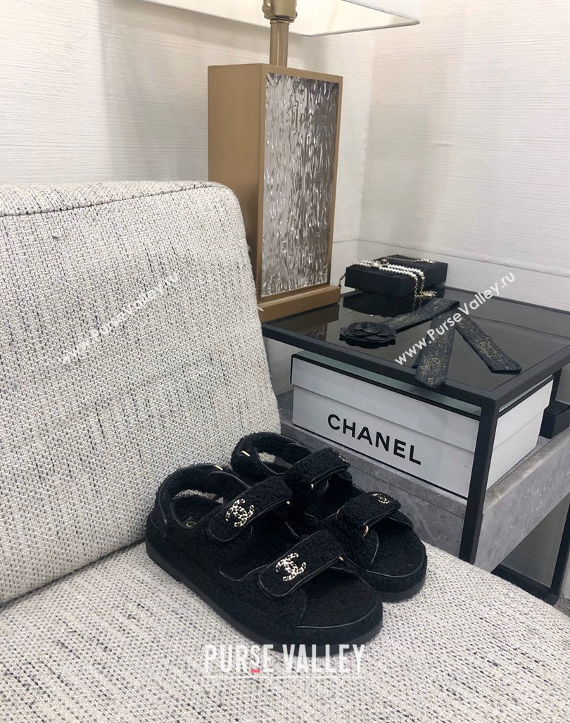 Chanel Fur Flat Strap Sandals with Chain CC Black 2024 CH091009 (MD-240910051)