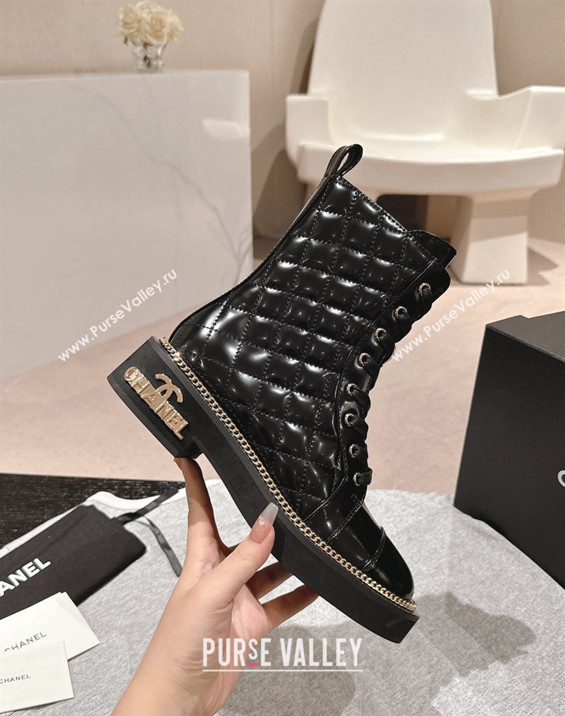 Chanel Patent Quilted Leather lace-up Ankle Boots with Logo Stud and Chain Black 2024 CH090904 (MD-240909060)