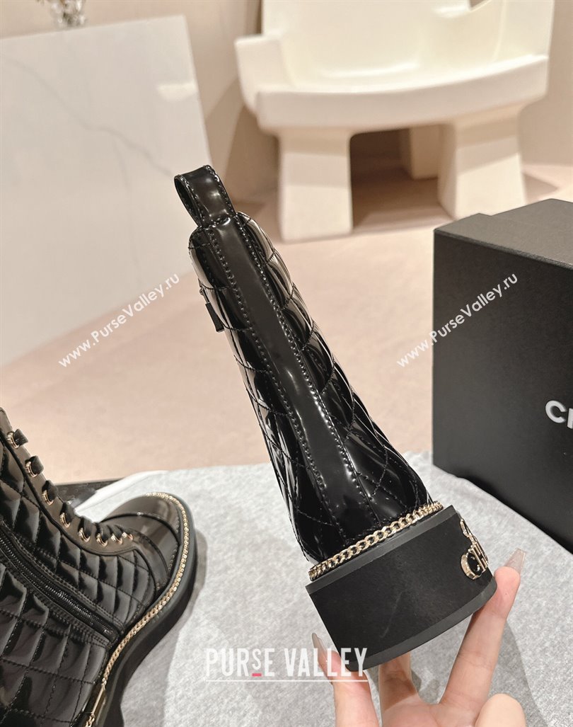 Chanel Patent Quilted Leather lace-up Ankle Boots with Logo Stud and Chain Black 2024 CH090904 (MD-240909060)