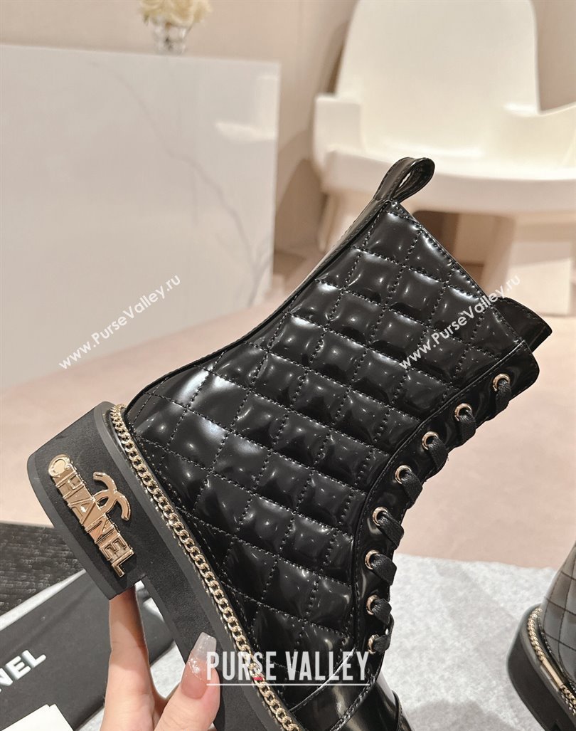 Chanel Patent Quilted Leather lace-up Ankle Boots with Logo Stud and Chain Black 2024 CH090904 (MD-240909060)