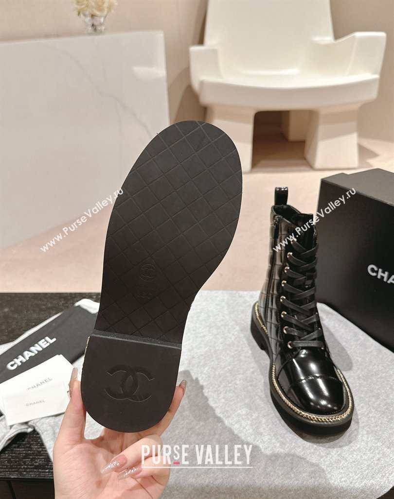 Chanel Patent Quilted Leather lace-up Ankle Boots with Logo Stud and Chain Black 2024 CH090904 (MD-240909060)