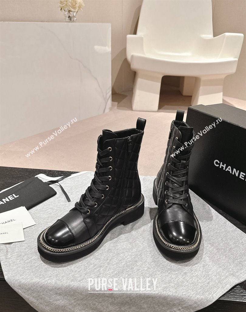 Chanel Quilted Calfskin lace-up Ankle Boots with Logo Stud and Chain Black 2024 CH090904 (MD-240909061)