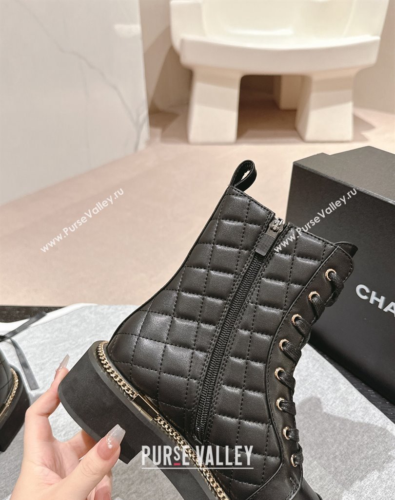 Chanel Quilted Calfskin lace-up Ankle Boots with Logo Stud and Chain Black 2024 CH090904 (MD-240909061)