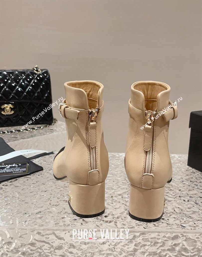 Chanel Calfskin Heel Ankle Boots with Pearls Buckle Beige 2024 CH090801 (MD-240909037)