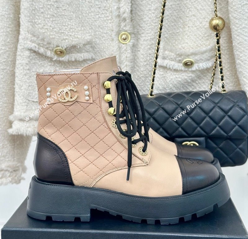 Chanel Quilted Calfskin Lace-up Platform Ankle Boots with Pearls CC Patch Beige 2024 (MD-240909091)