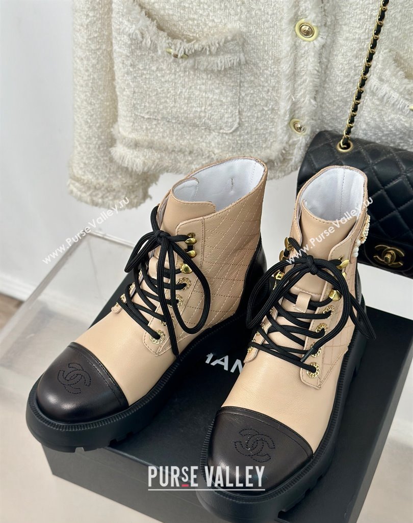 Chanel Quilted Calfskin Lace-up Platform Ankle Boots with Pearls CC Patch Beige 2024 (MD-240909091)