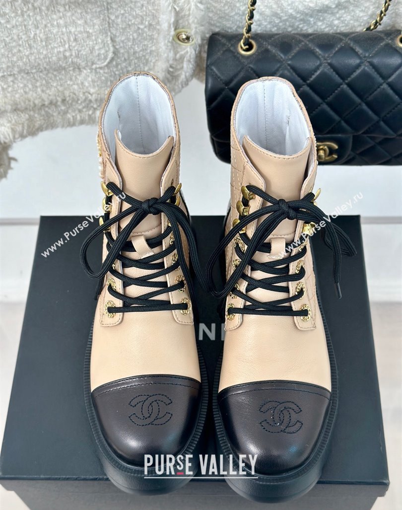 Chanel Quilted Calfskin Lace-up Platform Ankle Boots with Pearls CC Patch Beige 2024 (MD-240909091)