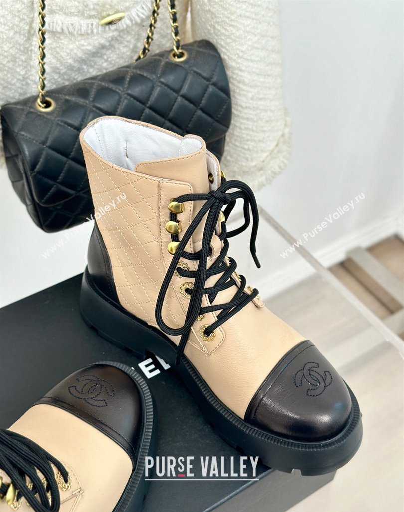 Chanel Quilted Calfskin Lace-up Platform Ankle Boots with Pearls CC Patch Beige 2024 (MD-240909091)