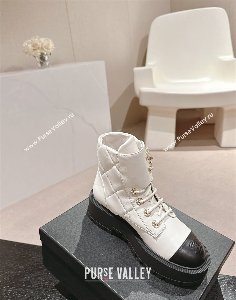 Chanel Quilted Calfskin Lace-up Platform Ankle Boots White 2024 CH090903 (MD-240909044)