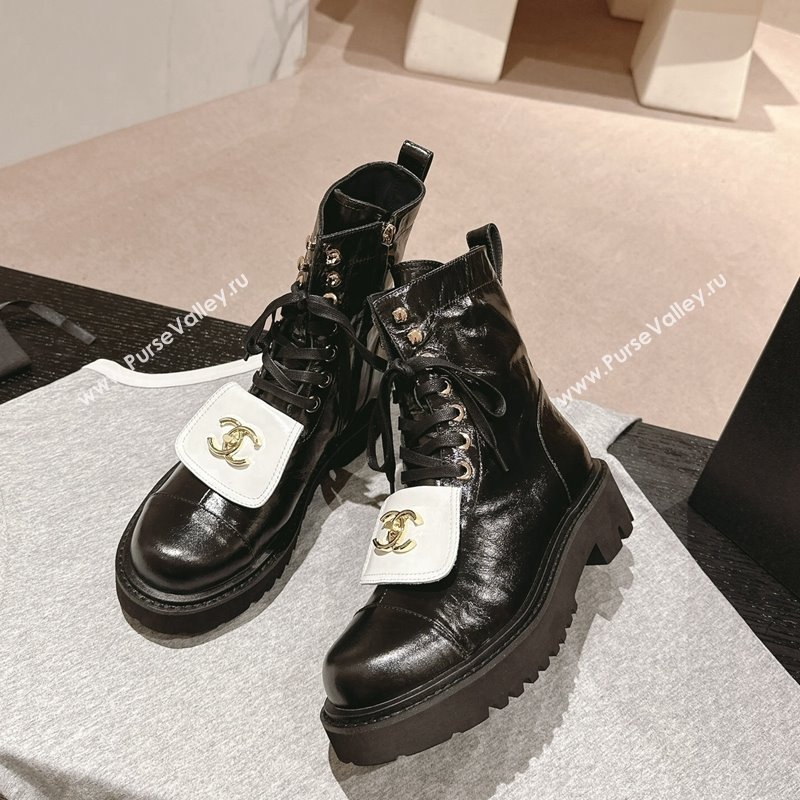 Chanel Shiny Calfskin Lace-up Platform Ankle Boots with Pocket Black/White 2024 (MD-240909094)