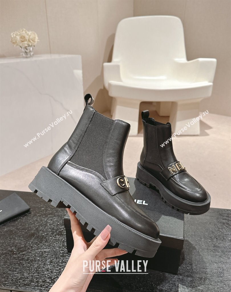 Chanel Calfskin Leather Chelsea Platform Ankle Boots with CHANEL Band Black 2024 (MD-240909109)