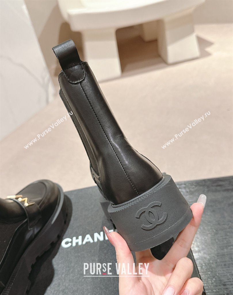 Chanel Calfskin Leather Chelsea Platform Ankle Boots with CHANEL Band Black 2024 (MD-240909109)