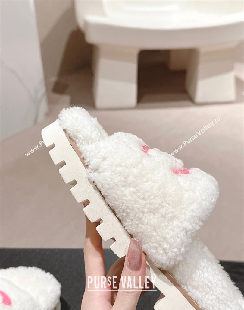 Chanel Wool Fur Platform Slides Sandal White 2024 CH090909 (MD-240909123)