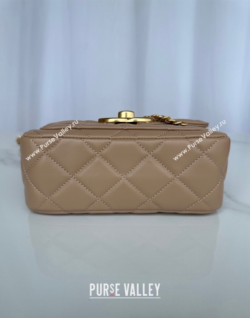 Chanel Shiny Lambskin Mini Flap Bag with Maxi CC Buckle AS5026 Beige Leather 2024 (yezi-240927024)