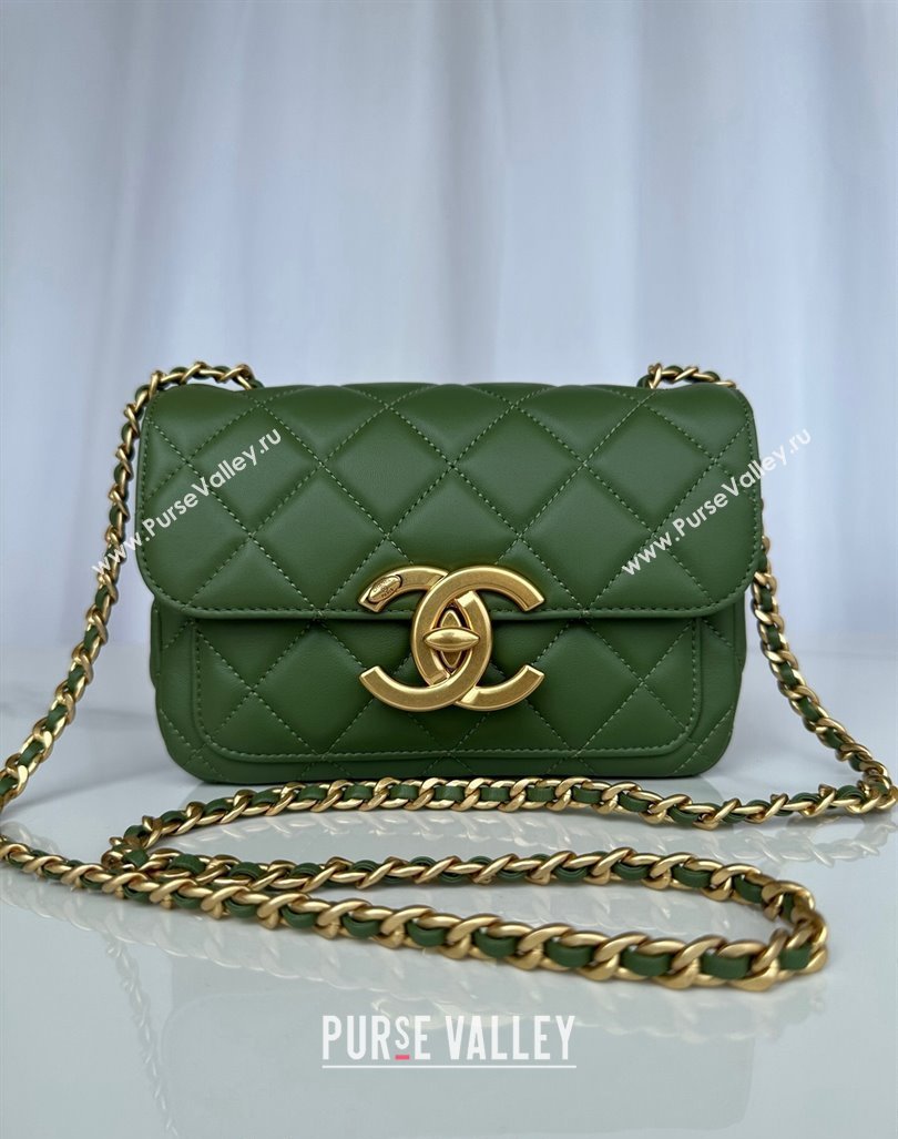 Chanel Shiny Lambskin Mini Flap Bag with Maxi CC Buckle AS5026 Green 2024 (yezi-240927027)