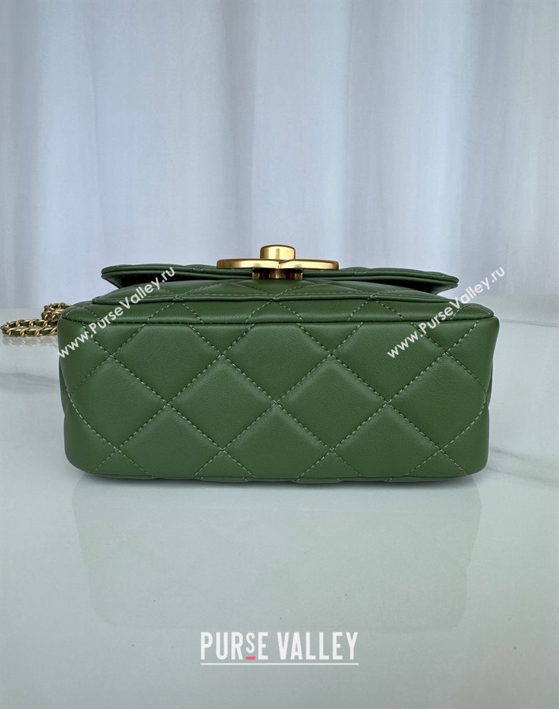 Chanel Shiny Lambskin Mini Flap Bag with Maxi CC Buckle AS5026 Green 2024 (yezi-240927027)