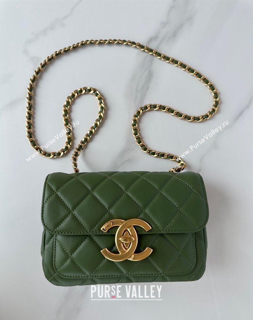 Chanel Shiny Lambskin Mini Flap Bag with Maxi CC Buckle AS5026 Green 2024 (yezi-240927027)