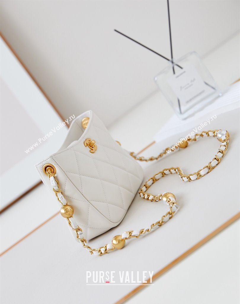 Chanel Calfskin Crossbody Mini bag with Metal-Tone and Pearls White 2024 AS4949 (yezi-240927032)