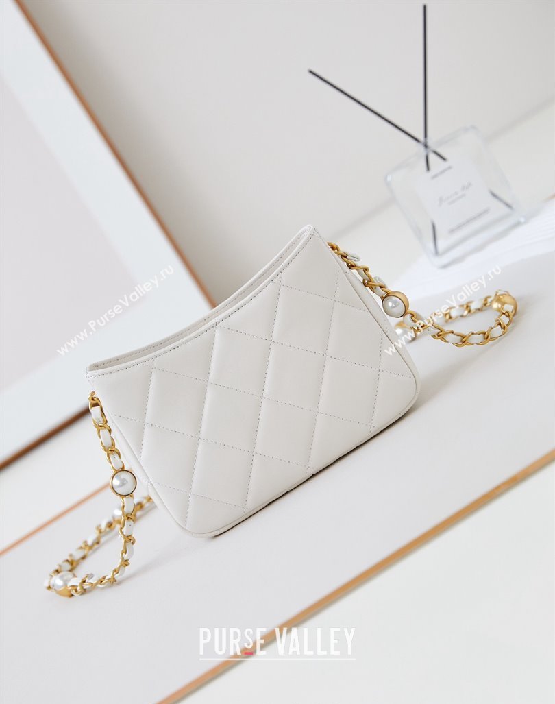 Chanel Calfskin Crossbody Mini bag with Metal-Tone and Pearls White 2024 AS4949 (yezi-240927032)