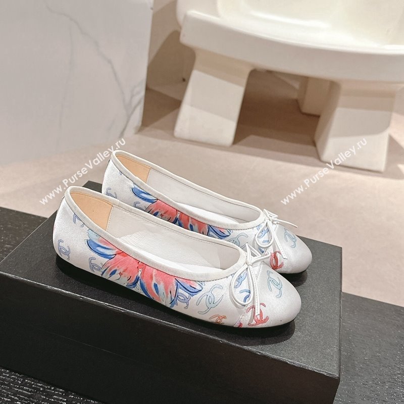 Chanel Classic Printed Grosgrain Ballet Flat with Bow White 2024 CH101702 (MD-241017017)