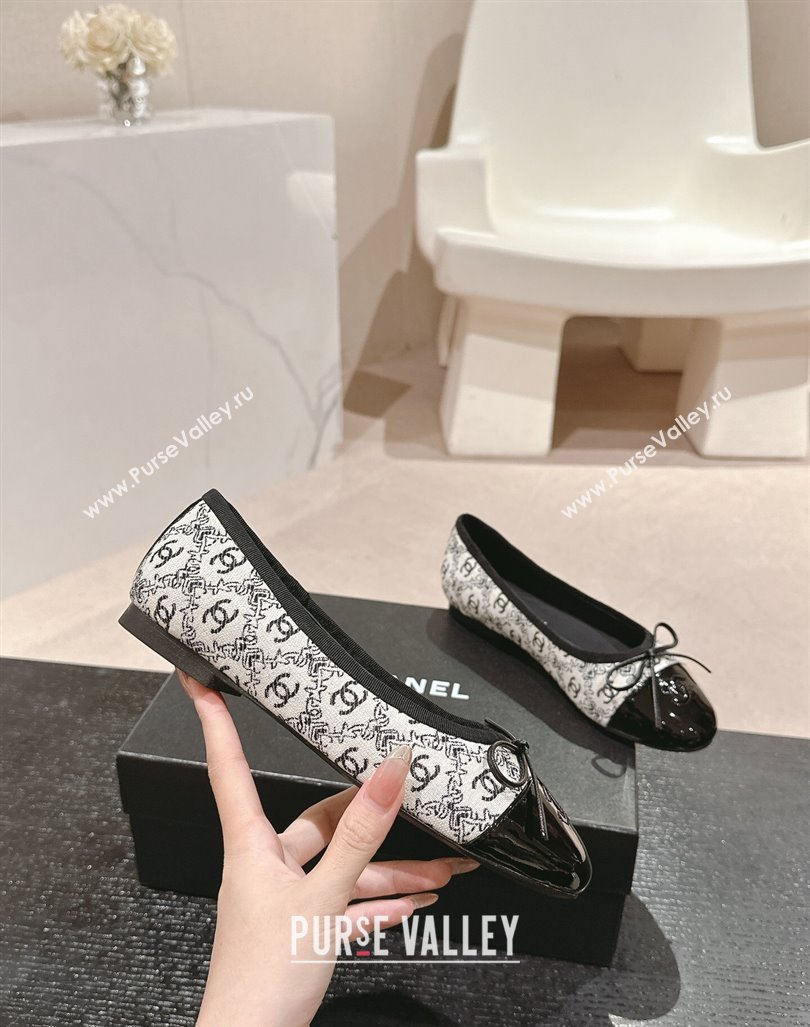 Chanel Classic Embroidered Canvas Patent Calfskin Ballet Flat with Bow Black 2024 CH101703 (MD-241017018)