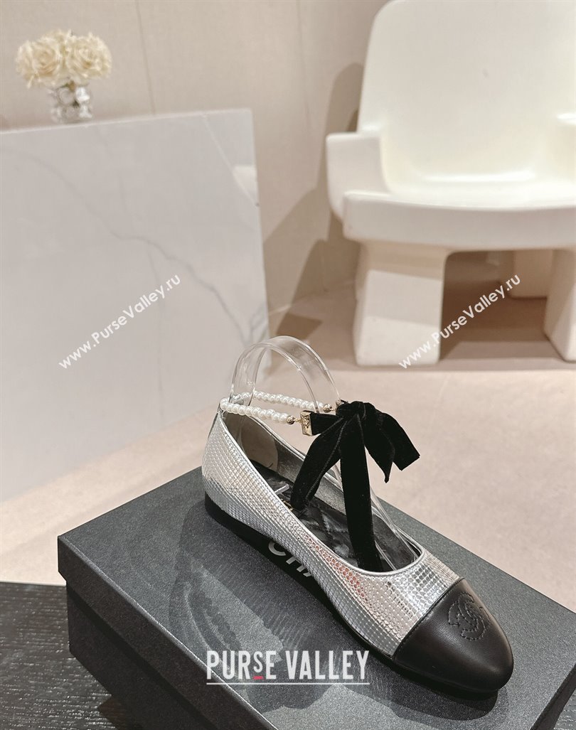 Chanel Embossed Calfskin Ballet Flat with Pearls Laces Silver 2024 CH101704 (MD-241017021)